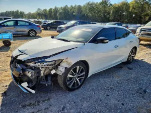 Nissan Maxima SL 3.5L 6 2020