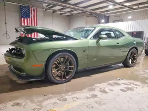 Dodge Challenger SRT HELLCAT 6.2L 8 2023