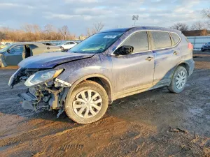 Nissan Rogue SV 2.5L 4 2017