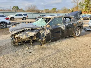 Dodge Charger 3.6L 6 2012