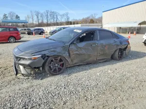 Hyundai Elantra SEL SPORT 2.0L 4 2025