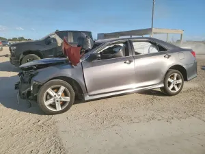 Toyota Camry L 2.5L 4 2013