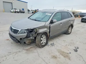 Kia Sorento LX 3.5L 6 2013