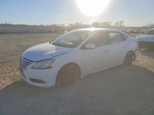 Nissan Sentra S 1.8L 4 2015