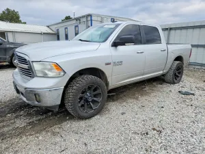 RAM 1500 SLT 5.7L 8 2018