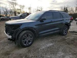Ford Explorer XLT 2.3L 4 2023