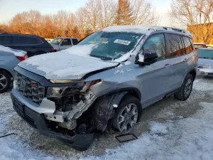 Honda Passport TRAIL SPORT 3.5L 6 2023