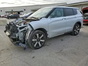 Mitsubishi Outlander SE 2.5L 4 2025