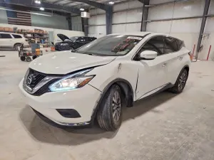 Nissan Murano S 3.5L 6 2015