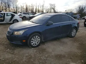 Chevrolet Cruze LS 1.8L 4 2011