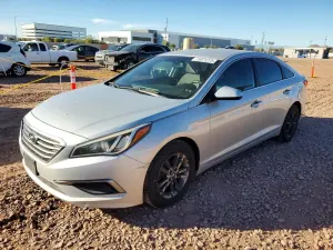 Hyundai Sonata SE 2.4L 4 2016