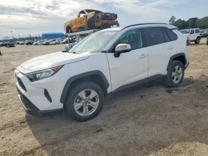 Toyota Rav4 XLE 2.5L 4 2019