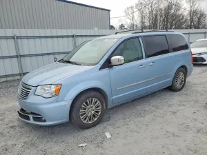 Chrysler Town & Country TOURING L 3.6L 6 2013