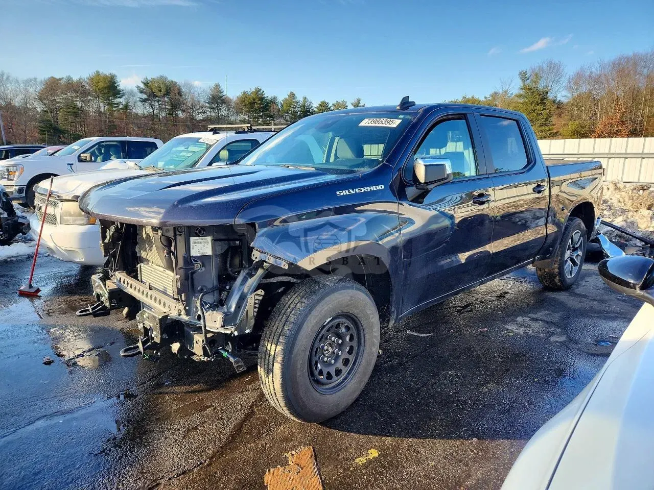 Chevrolet Silverado 1500 K1500 LT-L 2.7L 4 2024