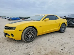 Chevrolet Camaro LS 3.6L 6 2010