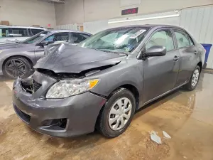 Toyota Corolla BASE 1.8L 4 2010