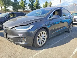 Tesla Model X 2016