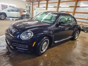 Volkswagen Beetle S 2L 4 2018