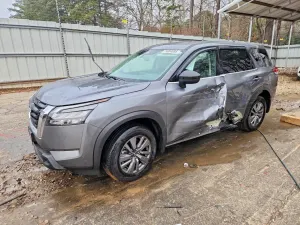 Nissan Pathfinder 3.5L 6 2025
