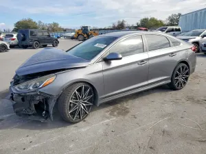 Hyundai Sonata SE 2.4L 4 2018