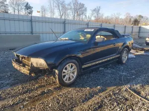 Ford Mustang 4.0L 6 2006