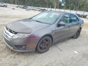 Ford Fusion SE 2.5L 4 2011