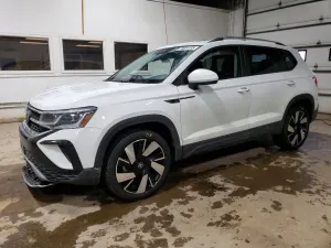 Volkswagen Taos SEL 1.5L 4 2024