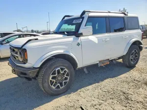 Ford Bronco BASE 2.7L 6 2023