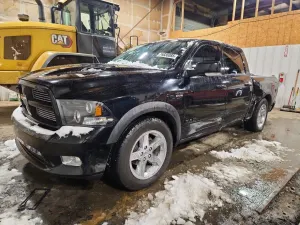 Dodge RAM SPORT 5.7L 8 2012