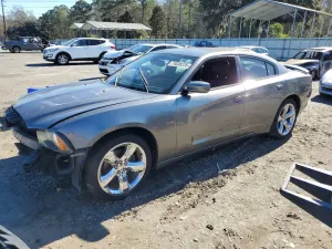 Dodge Charger 3.6L 6 2012