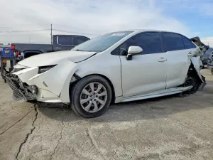 Toyota Corolla LE 1.8L 4 2020