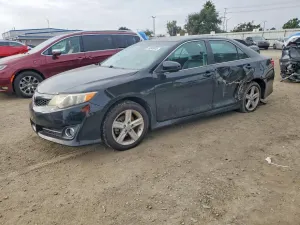 Toyota Camry L 2.5L 4 2014
