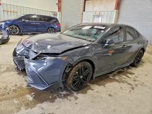 Toyota Camry XSE 2.5L 4 2025