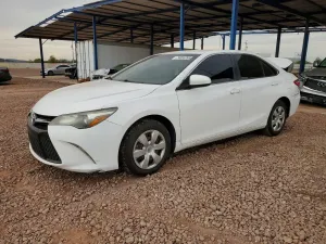 Toyota Camry LE 2.5L 4 2017