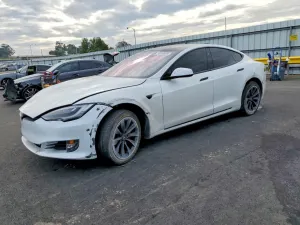 Tesla Model S 2018