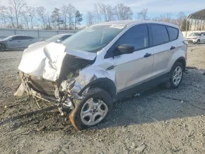 Ford Escape S 2.5L 4 2017