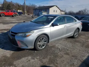 Toyota Camry LE 2.5L 4 2015