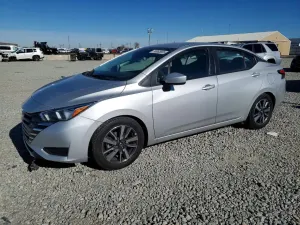 Nissan Versa SV 1.6L 4 2023