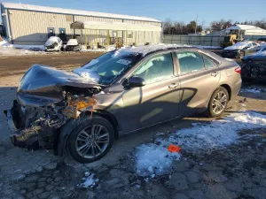 Toyota Camry LE 2.5L 4 2016