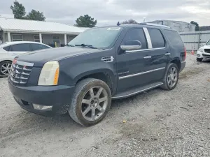 Cadillac Escalade LUXURY 6.2L 8 2010
