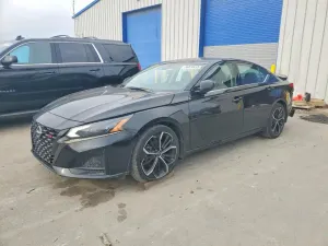 Nissan Altima SR 2.5L 4 2023