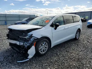 Chrysler Pacifica 3.6L 6 2024