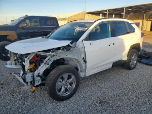 Toyota Rav4 XLE 2.5L 4 2025