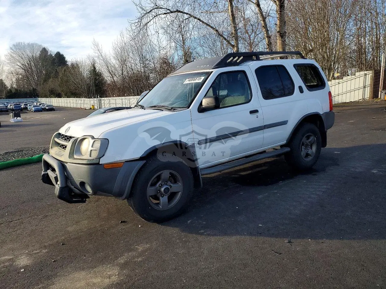 Nissan Xterra XE 3.3L 6 2002