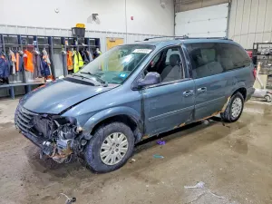 Chrysler Town & Country LX 3.3L 6 2005