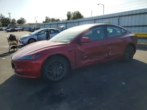 Tesla Model 3 2024