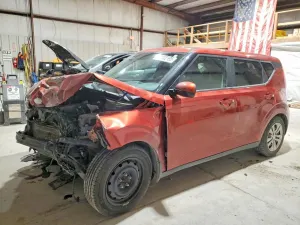 Kia Soul LX 2.0L 4 2020