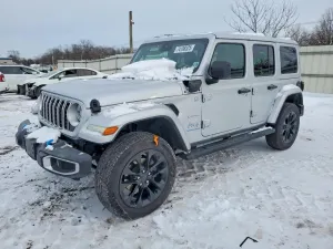 Jeep Wrangler 2.0L 4 2024