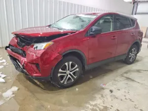 Toyota Rav4 LE 2.5L 4 2018
