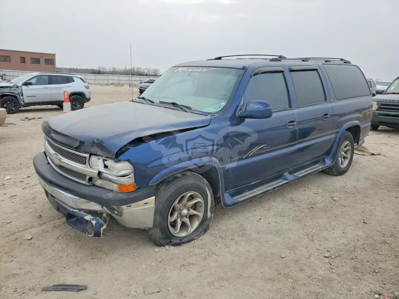 Chevrolet Suburban 5.3L 8 2001